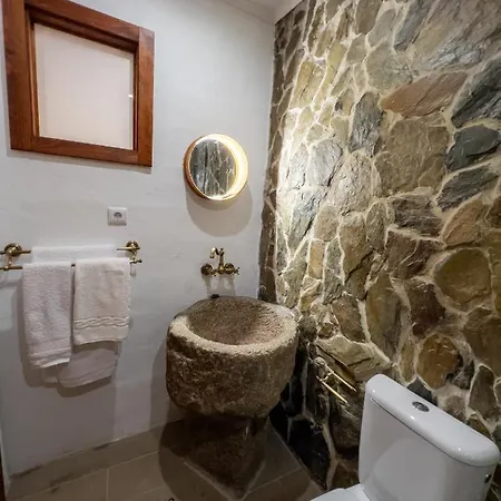 Quinta Da Coitada - Local Farm stay