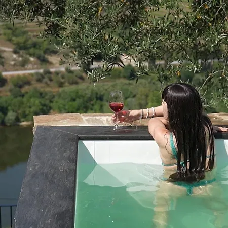 Quinta Da Coitada - Local Farm stay